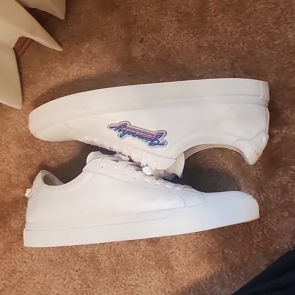 Givenchy Urban Street Leather Sneakers - Picture 15 of 16